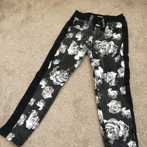 Hudson Jeans floral print Girls size 5